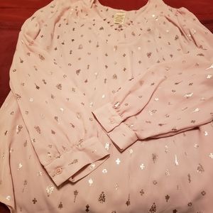 Ladies long sleeved blouse